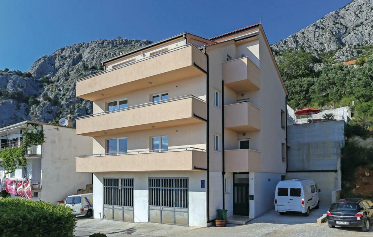Villa Omis Michy - Family House For Big And Small Groups Dış mekan fotoğraf